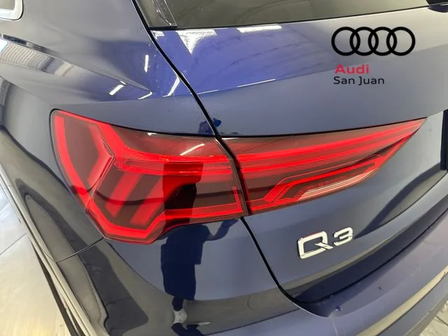 Used 2024  Audi Premium image 12