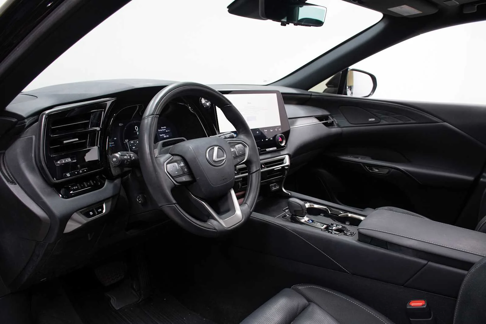 Certified Used 2025 CAVIAR Lexus Luxury image 13