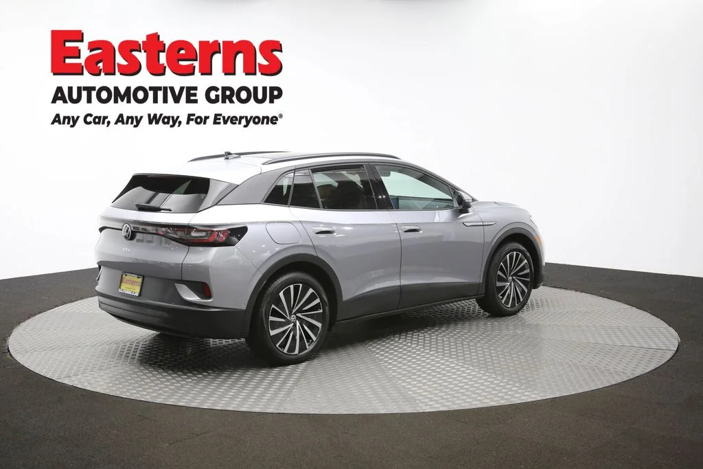 Used 2024 Silver Volkswagen S image 40