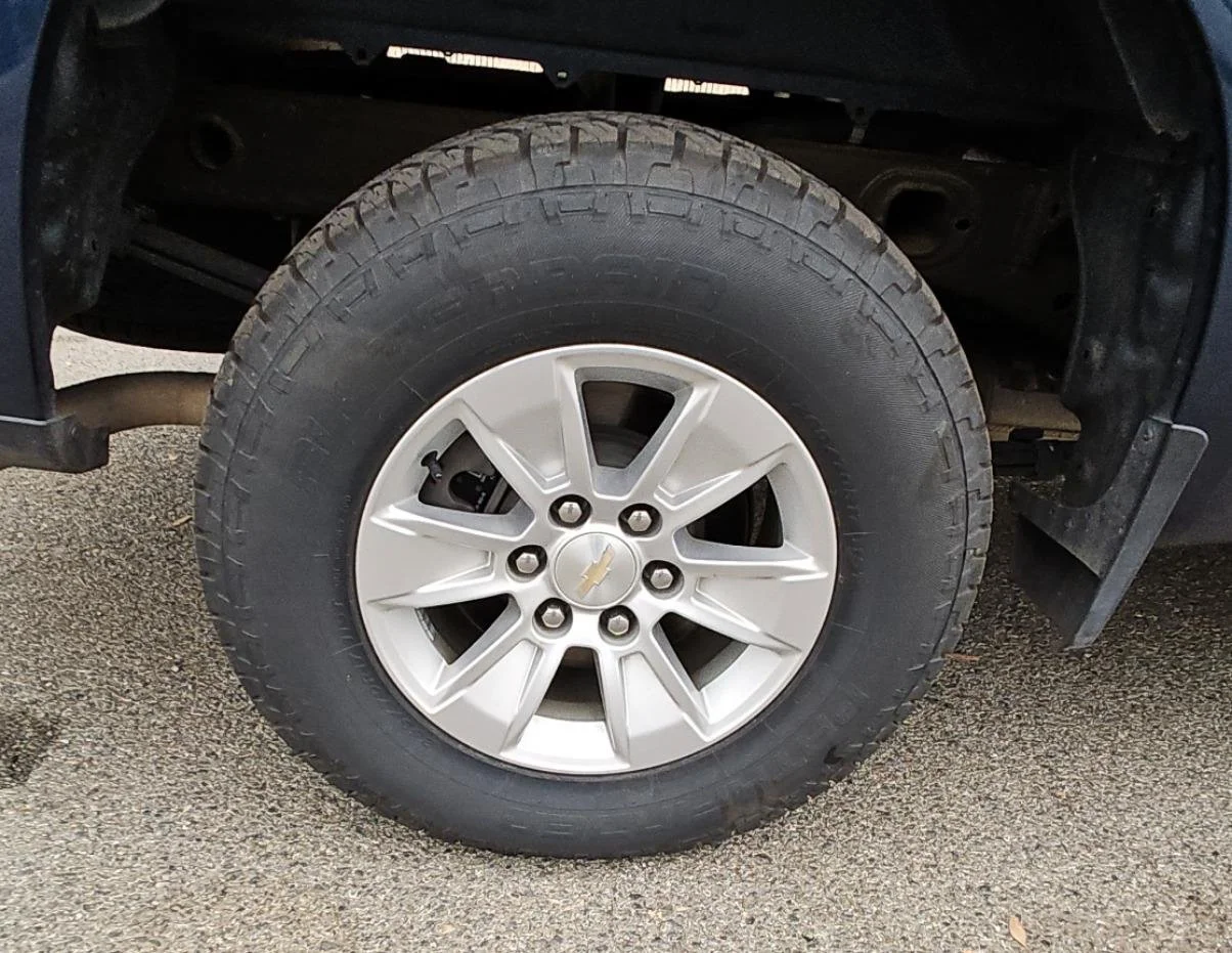 Used 2021 NORTHSKY BLUE METALLIC Chevrolet LT image 16
