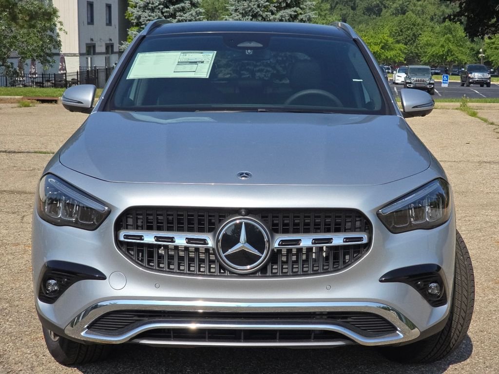 New 2026 Cirrus Silver Metallic Mercedes-Benz GLA 250 image 11