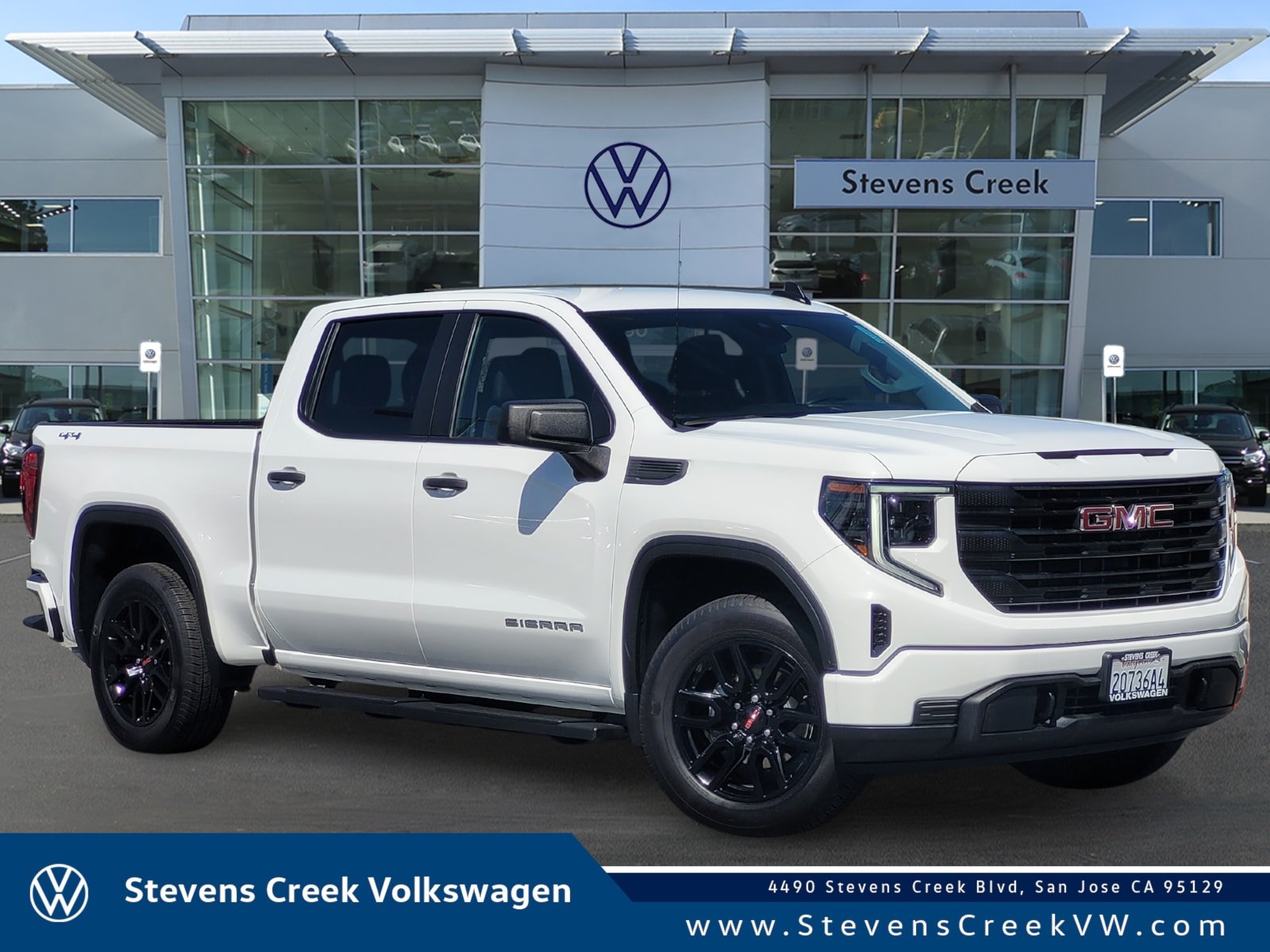 2024 GMC Sierra 4WD Crew Cab Short Box Pro's photo