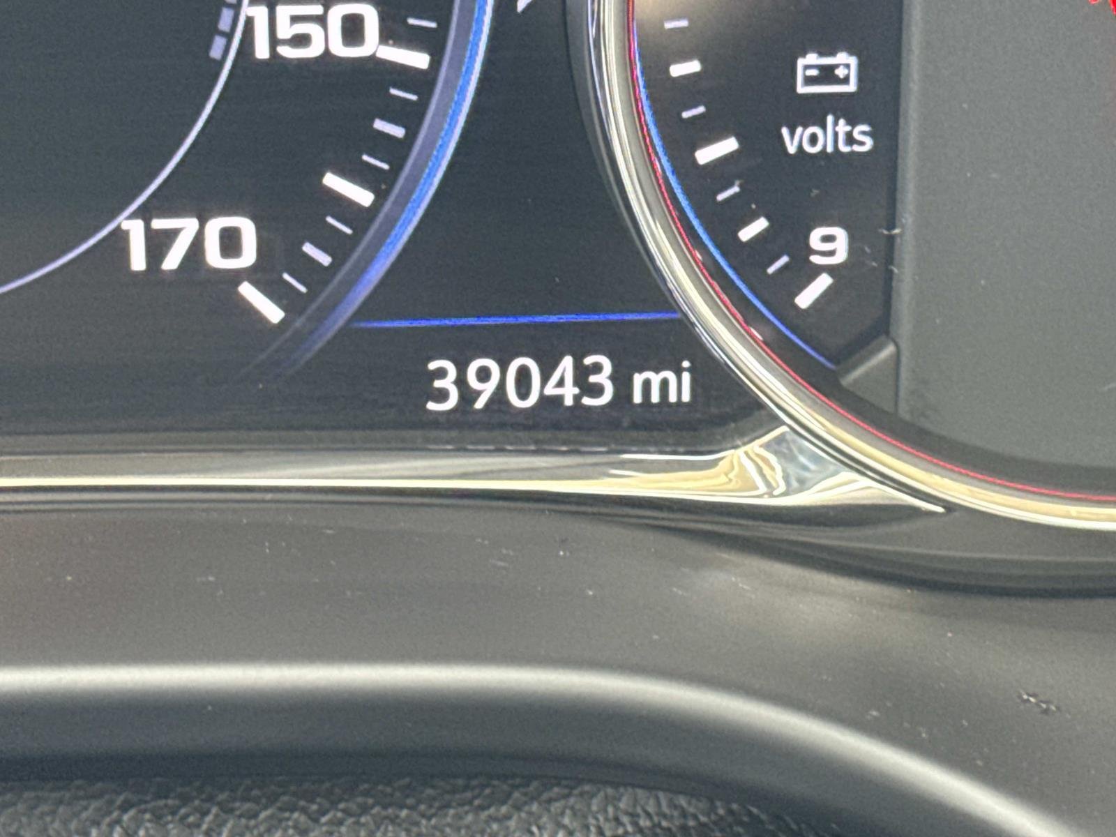 Used 2022 Black GMC Denali image 27