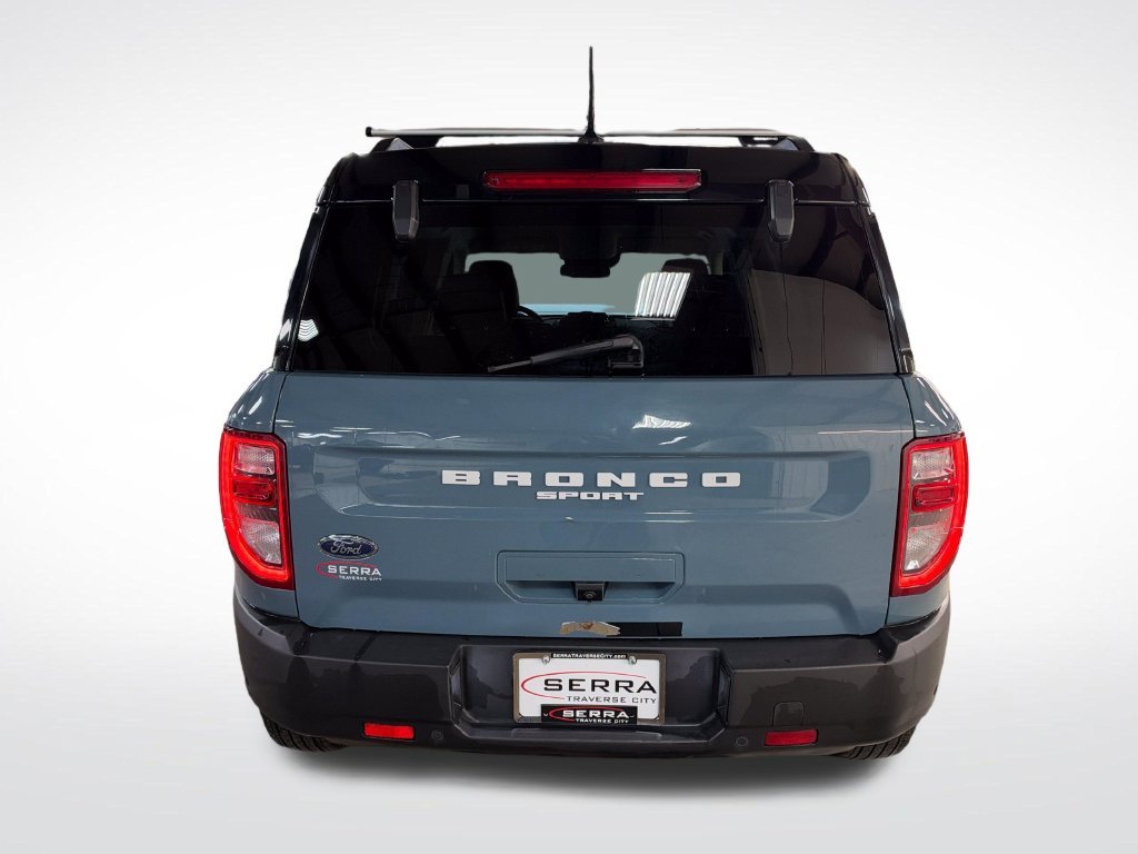 Used 2021 Blue Ford Outer Banks image 4