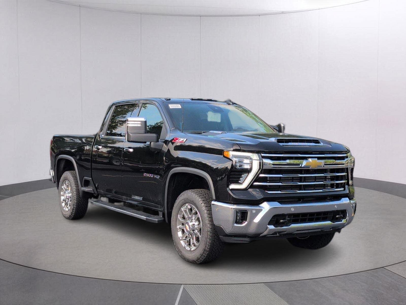 2026 Chevrolet Silverado 2500 HD LTZ - Photo 8