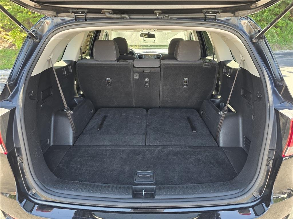 Used 2020 Black Kia LX image 25