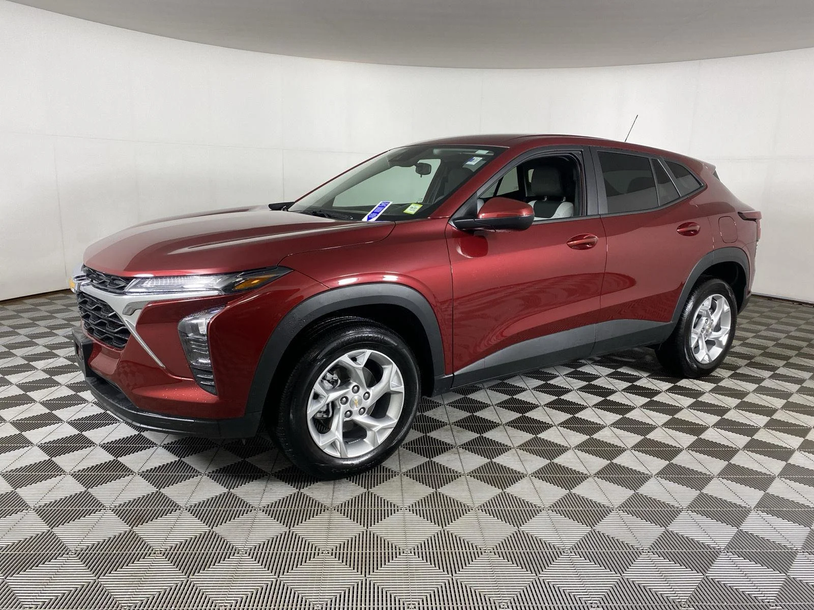 Used 2025 Crimson Metallic Chevrolet LS image 3