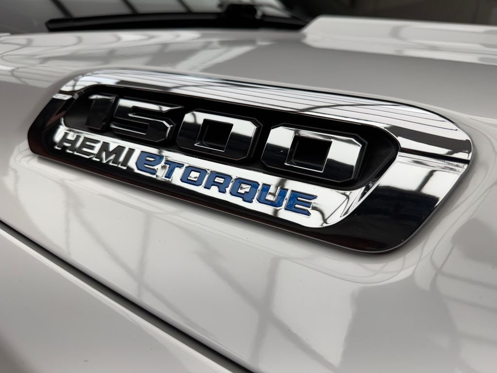 Used 2023 White Ram Laramie image 7