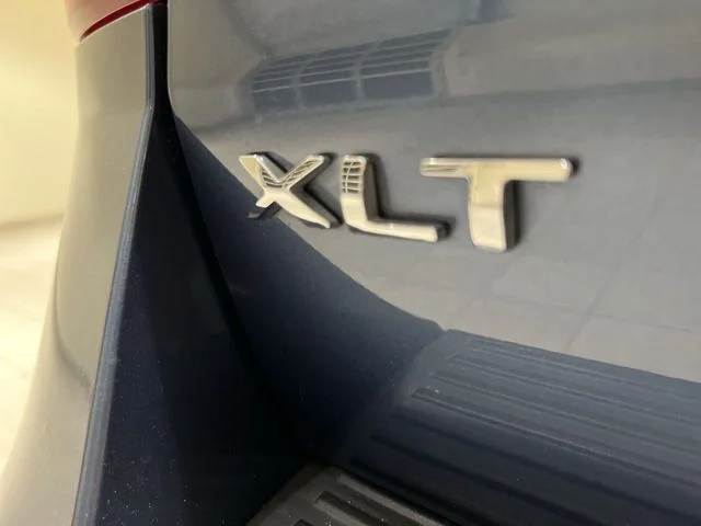 Certified Used 2020 Blue Metallic Ford XLT image 29