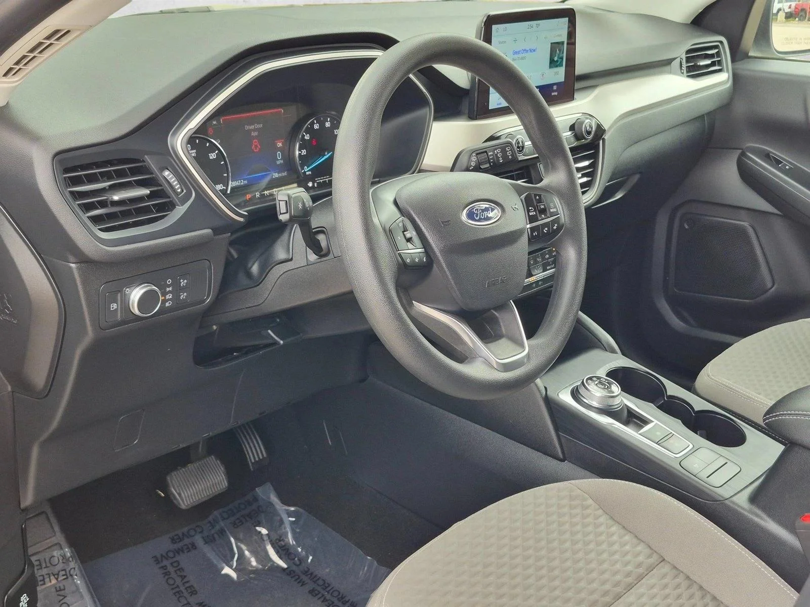Used 2022 Oxford White Ford SE Hybrid image 9