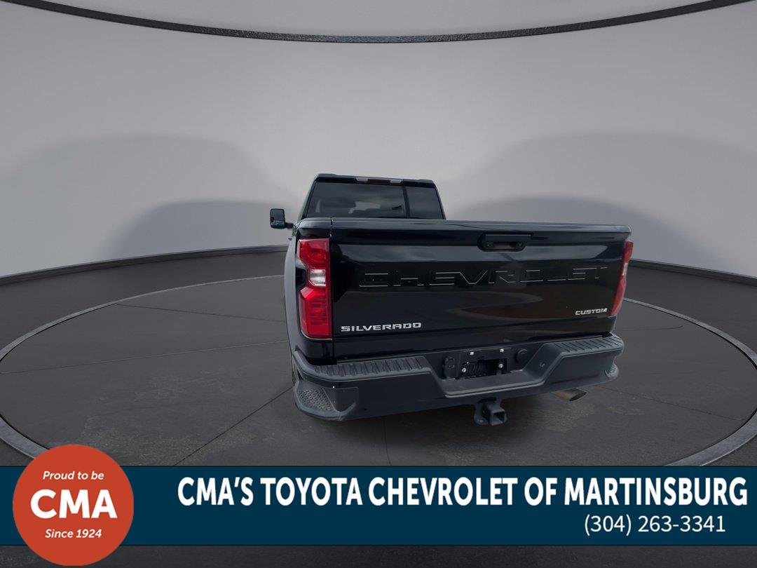 Used 2024 Black Chevrolet Custom image 7