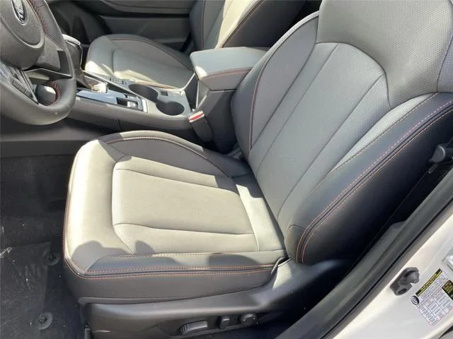 New 2026 CRYSTAL WHITE PEARL Subaru Limited Hybrid image 12