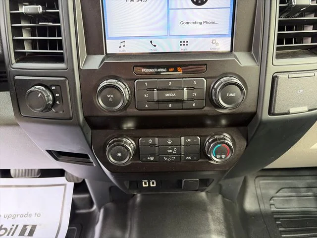 Used 2019 Black Metallic Ford XL image 28