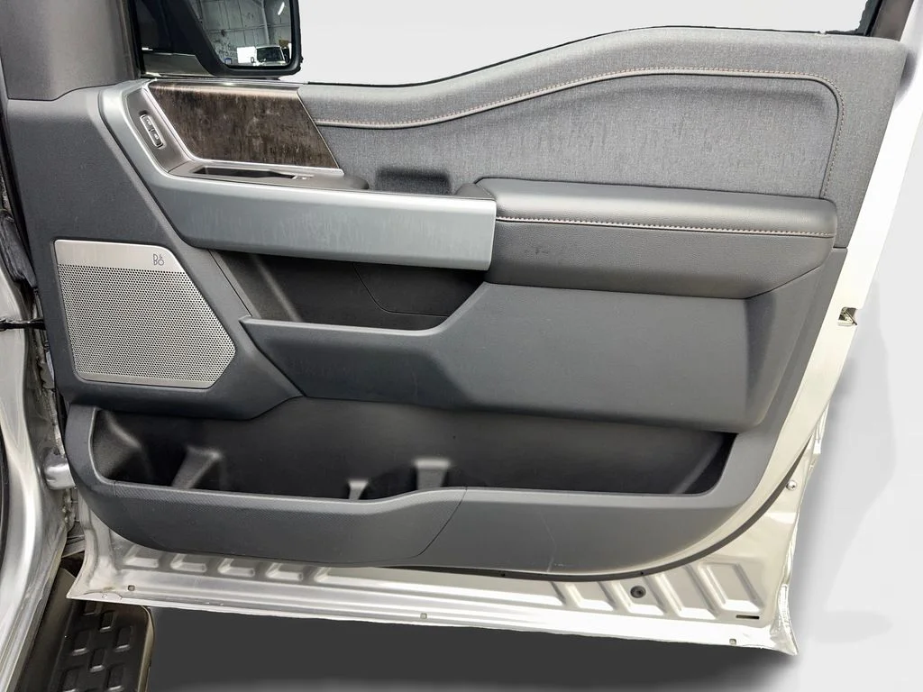 Used 2022 Silver Ford Lariat image 49