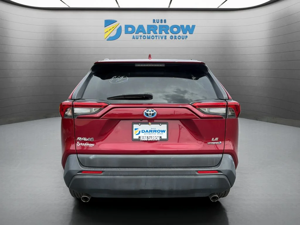 Used 2021 Red Toyota LE image 4