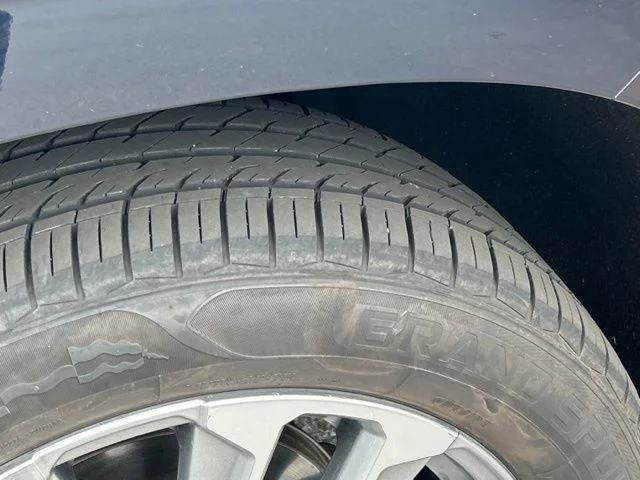 Used 2021 Blue GMC Denali image 18