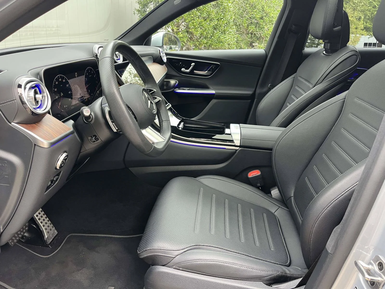 Certified Used 2026 Cirrus Silver Metallic Mercedes-Benz GLC 300 4MATIC® Coupe image 40