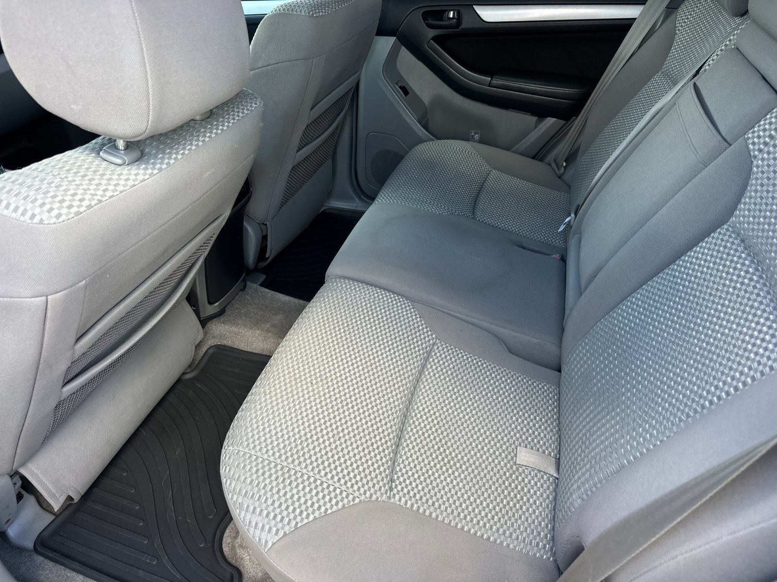 Used 2006 Salsa Red Pearl Toyota SR5 image 10