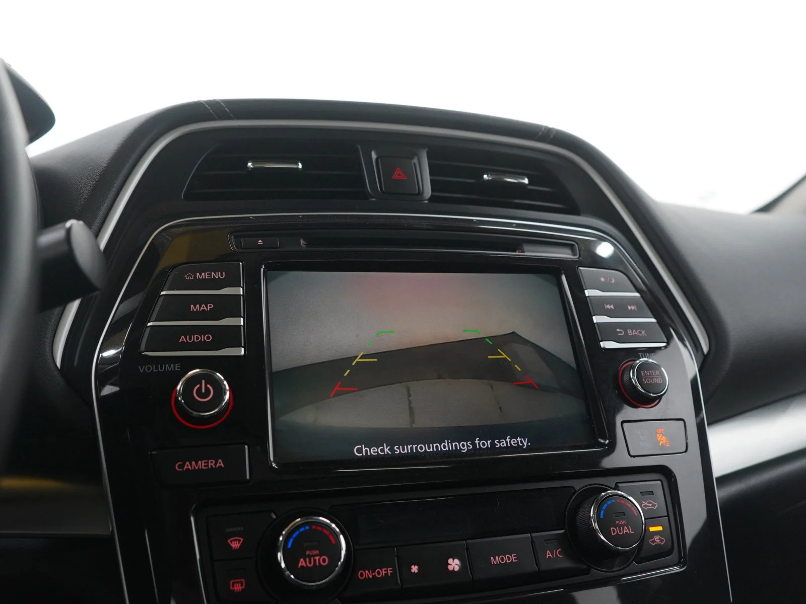 2022 Nissan Maxima SL - Photo 29