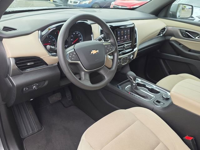 2023 Chevrolet Traverse LS - Photo 32