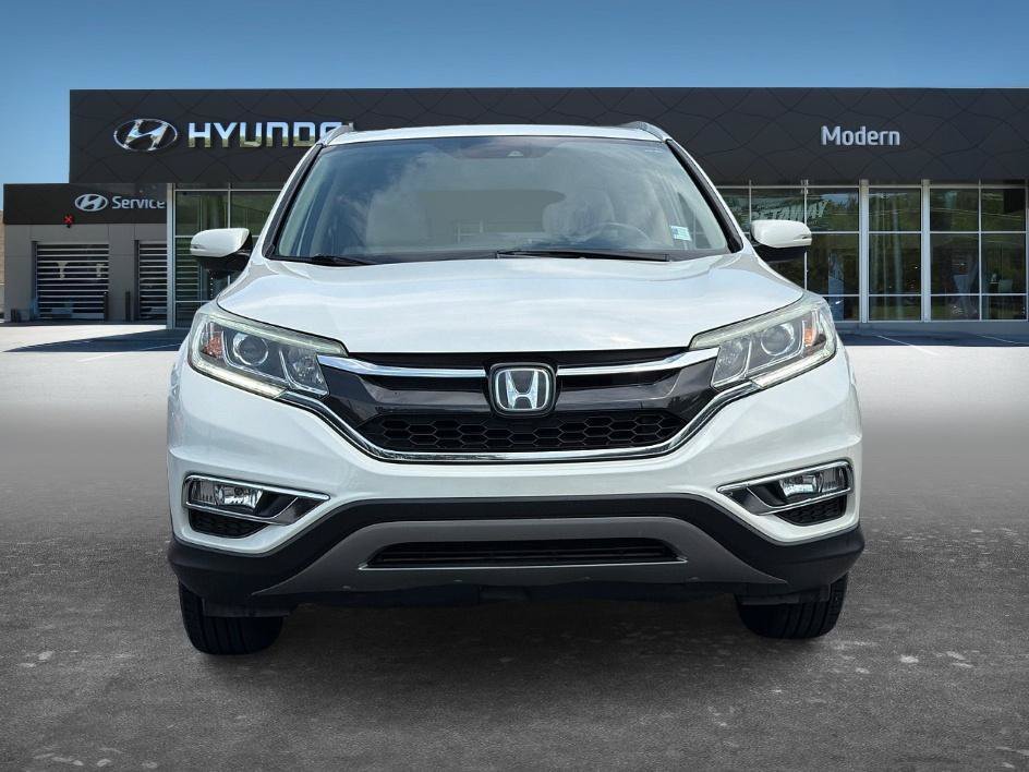 Used 2016 Diamond White Pearl Honda Touring image 2