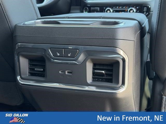 2026 GMC Sierra 1500 SLT - Photo 19