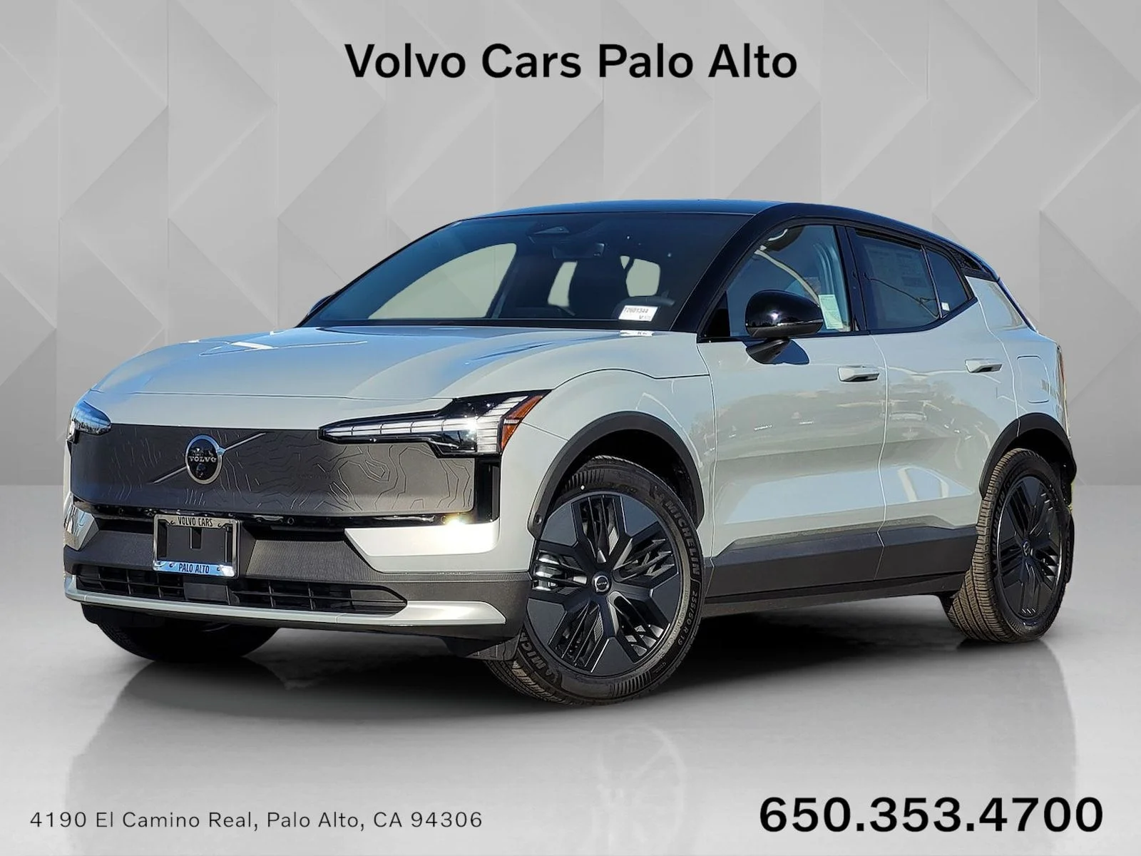 2026 Volvo EX30 Twin Motor Cross Country Ultra's photo