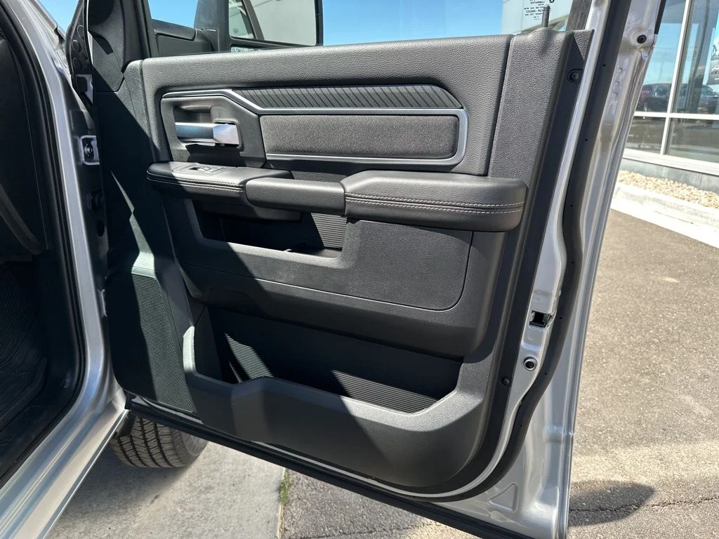 2025 RAM 2500 Big Horn - Photo 41