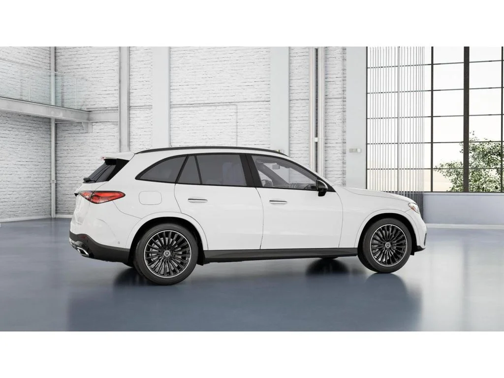 New 2027 White Mercedes-Benz GLC 300 image 18