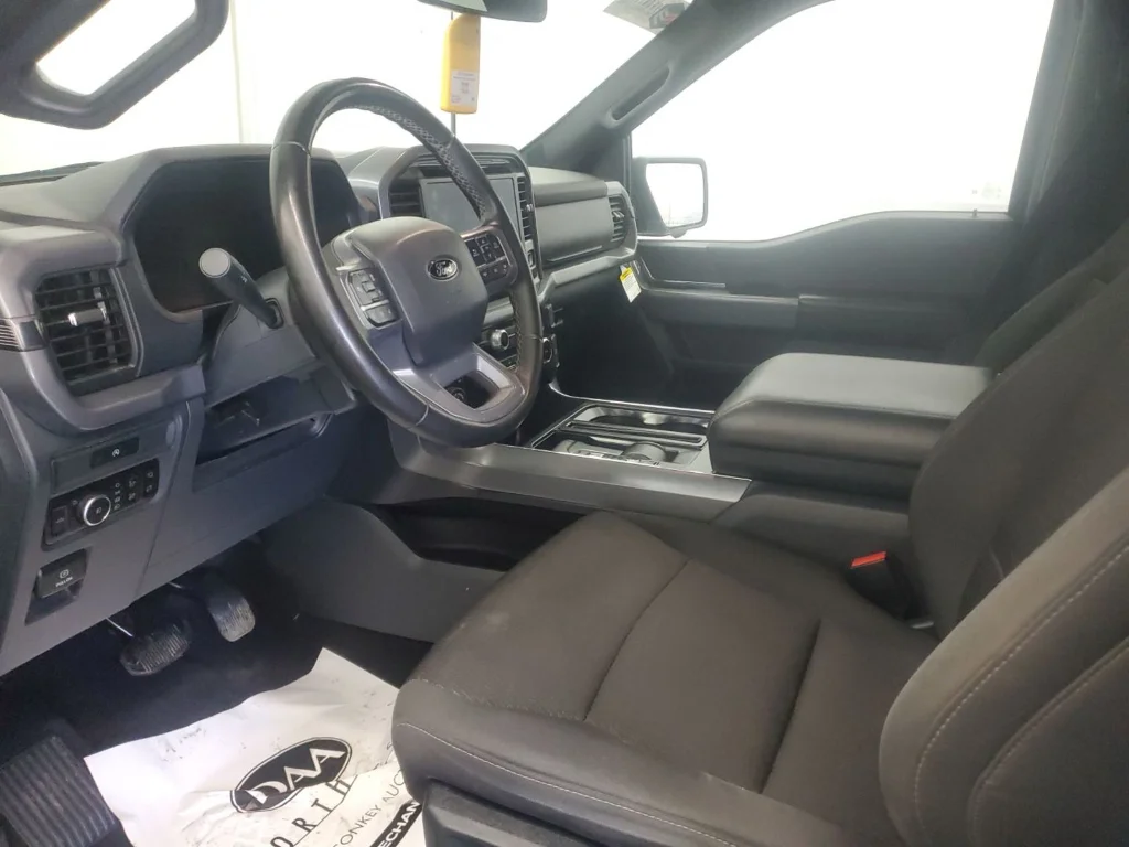 Certified Used 2025 Gray Metallic Ford XLT image 6