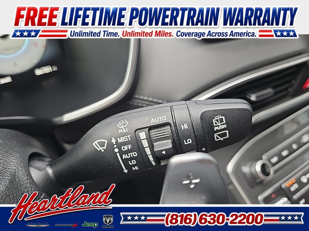 Used 2022 Black Hyundai Limited image 44