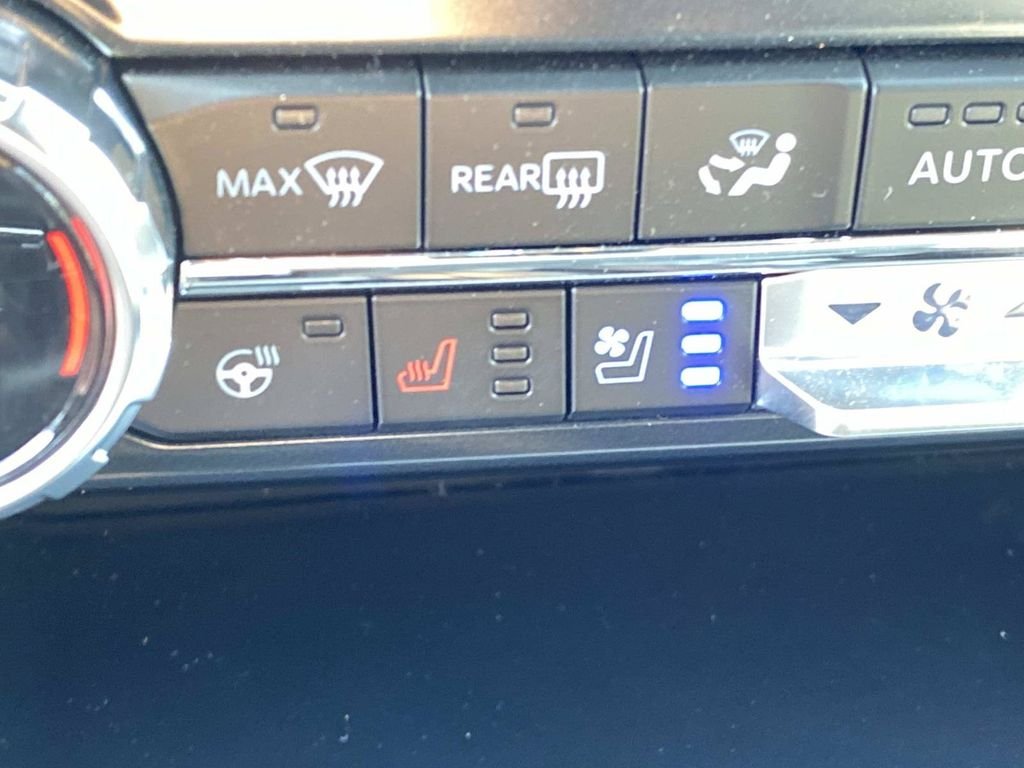 New 2026 Iconic Silver Metallic Ford Lariat® image 20