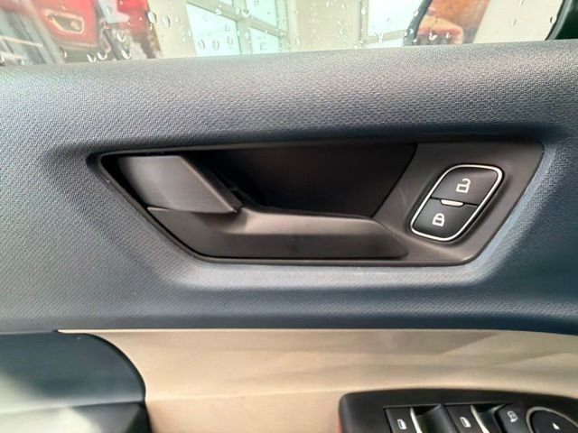 New 2026 Shadow Black Ford XLT image 23