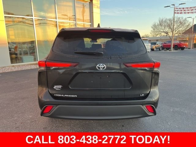 2024 Toyota Highlander LE - Photo 33