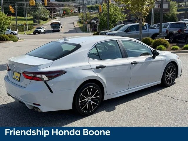 Used 2023 White Toyota SE Nightshade image 5