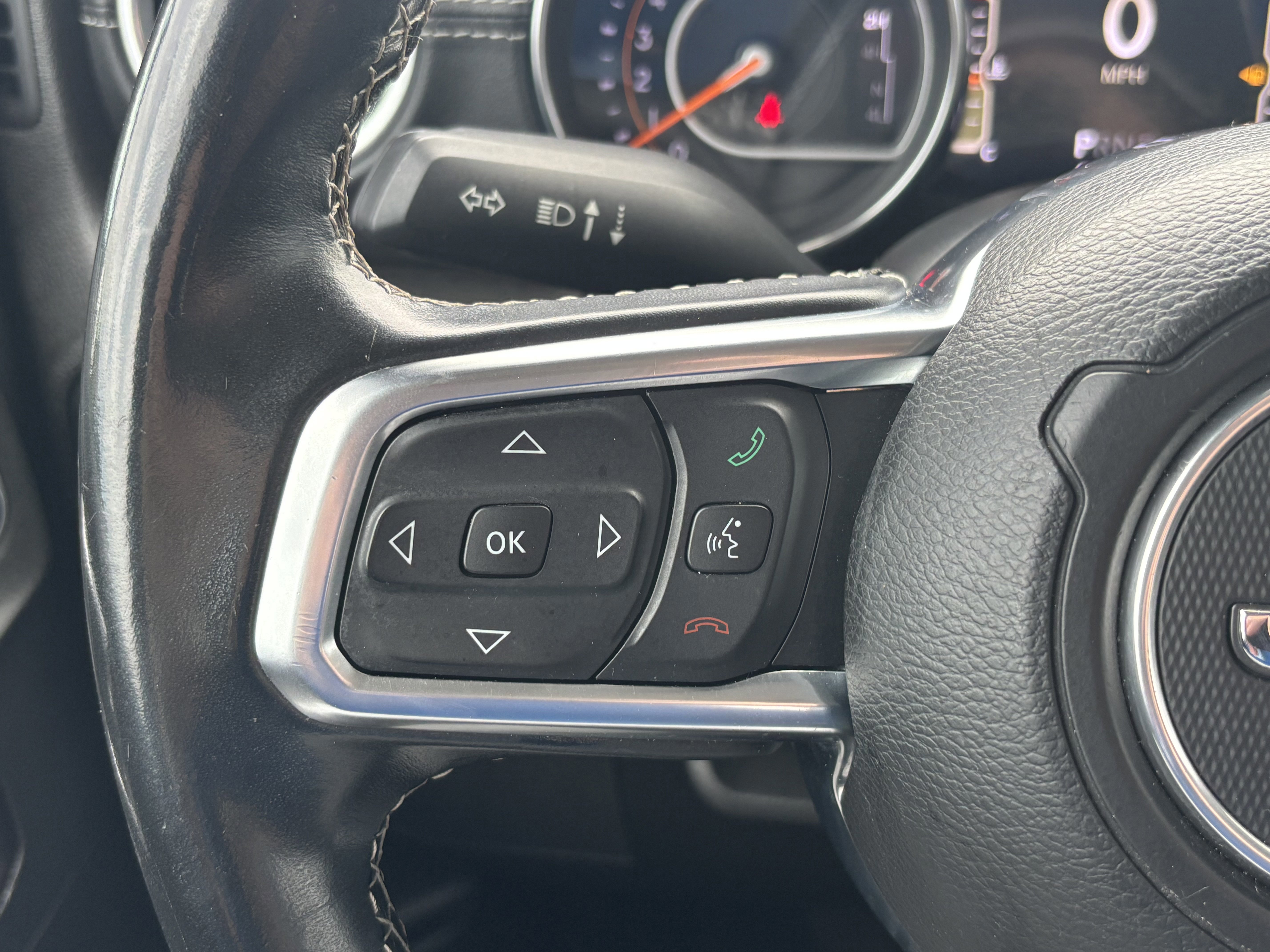 Used 2019 Black Clearcoat Jeep Sahara image 19