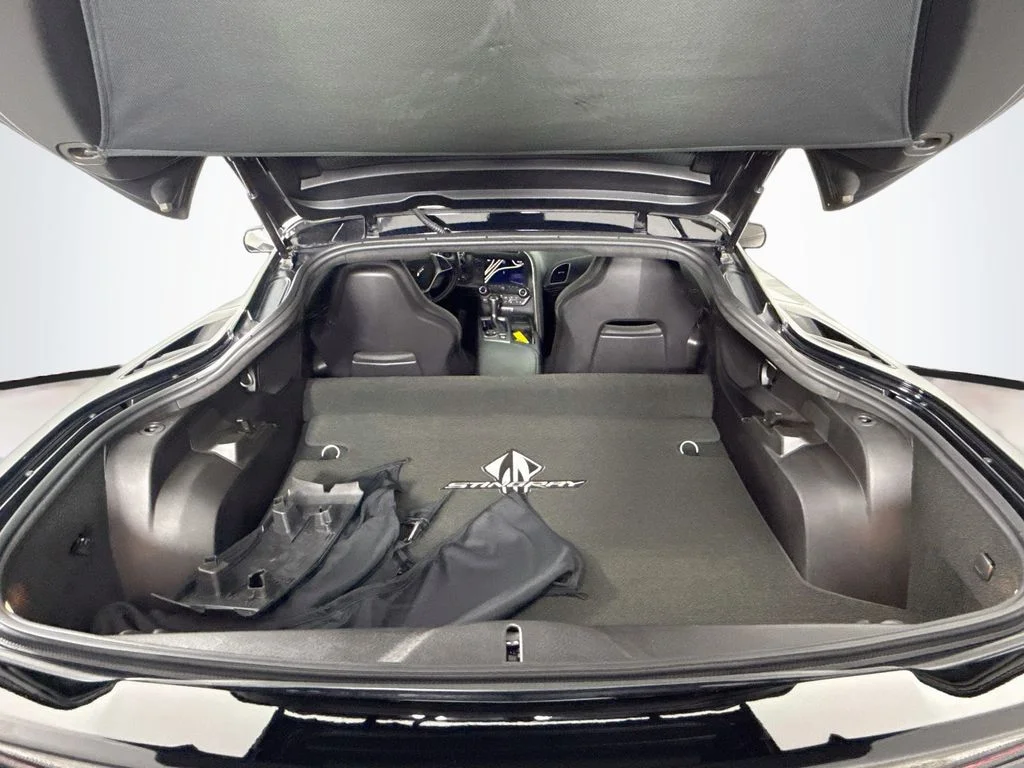 Used 2015 Black Chevrolet Stingray Z51 image 23