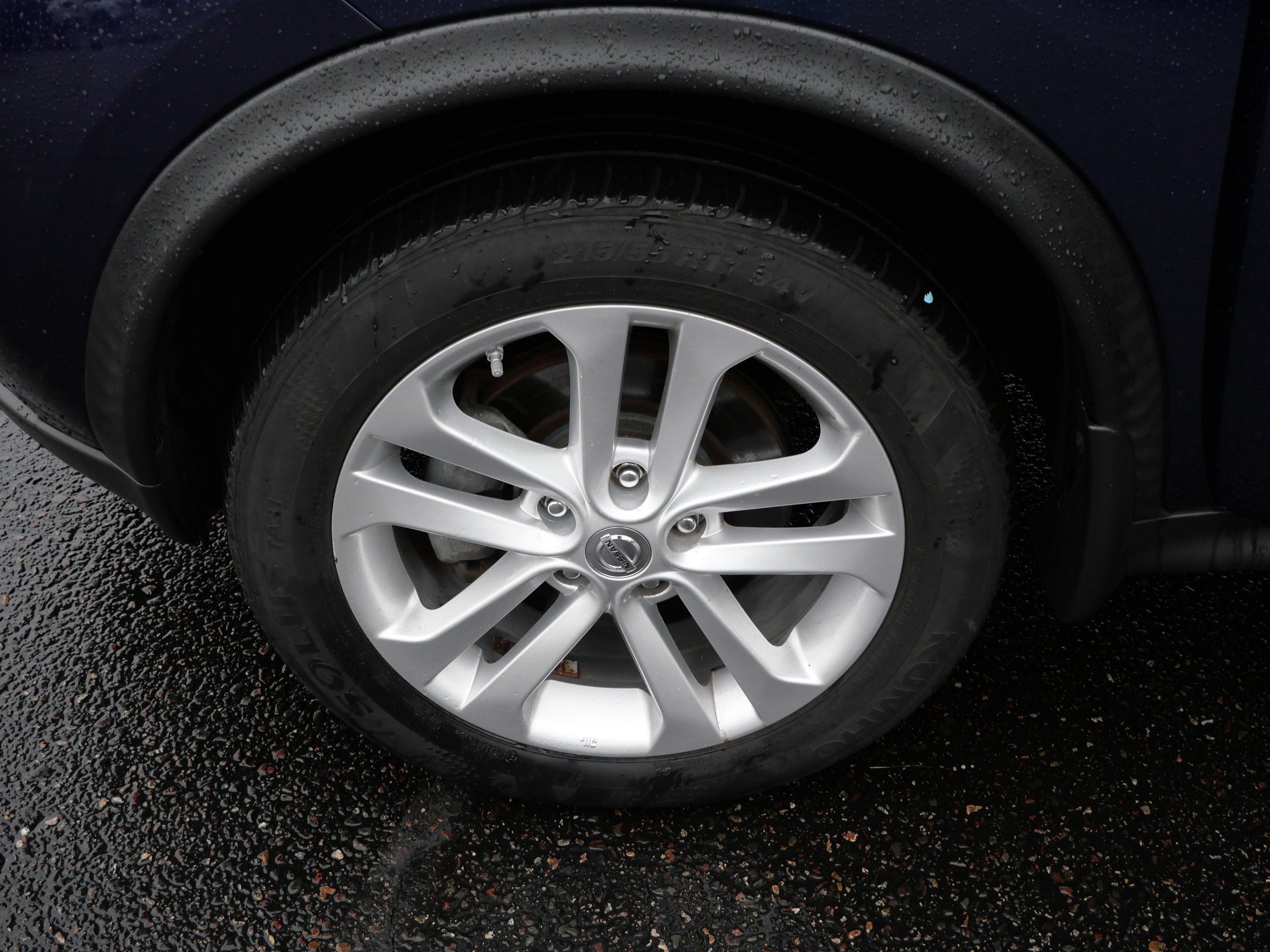 Used 2015 Blue Nissan NISMO image 15