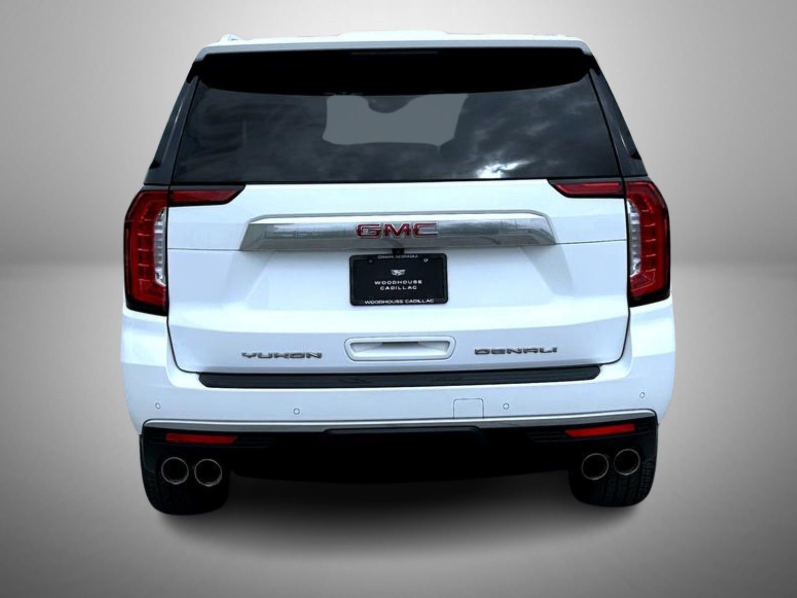 Used 2023 Summit White GMC Denali image 6