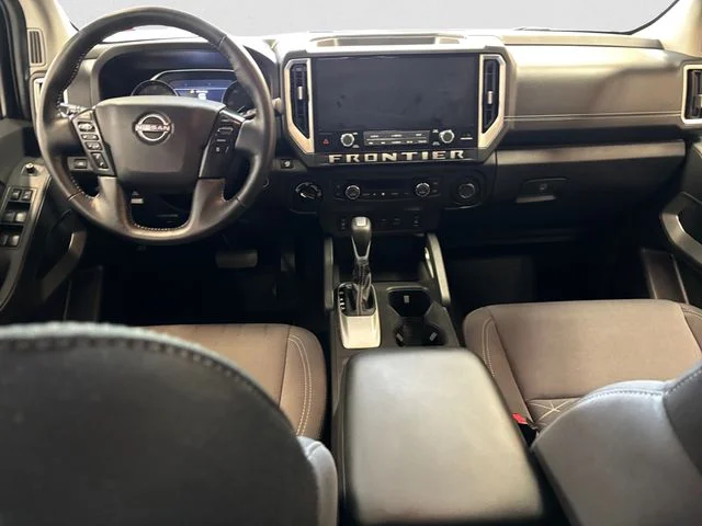 Certified Used 2025 Glacier White Nissan SV image 10