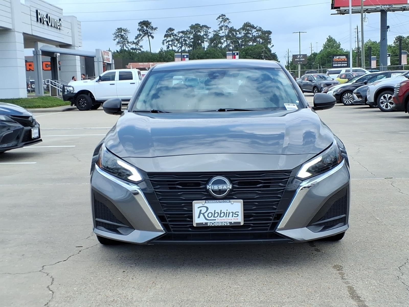 2024 Nissan Altima 2.5 SV - 1