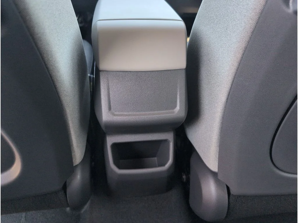 New 2027 Iceberg Green Kia S image 32