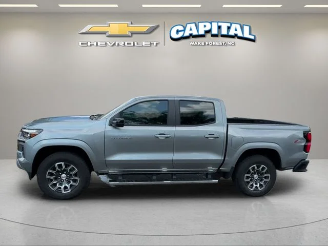 Used 2024 Gray Chevrolet Z71 image 2
