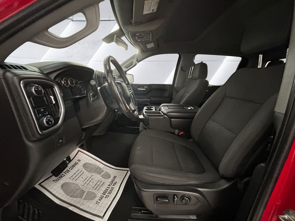 Used 2022 Red Chevrolet LT image 7