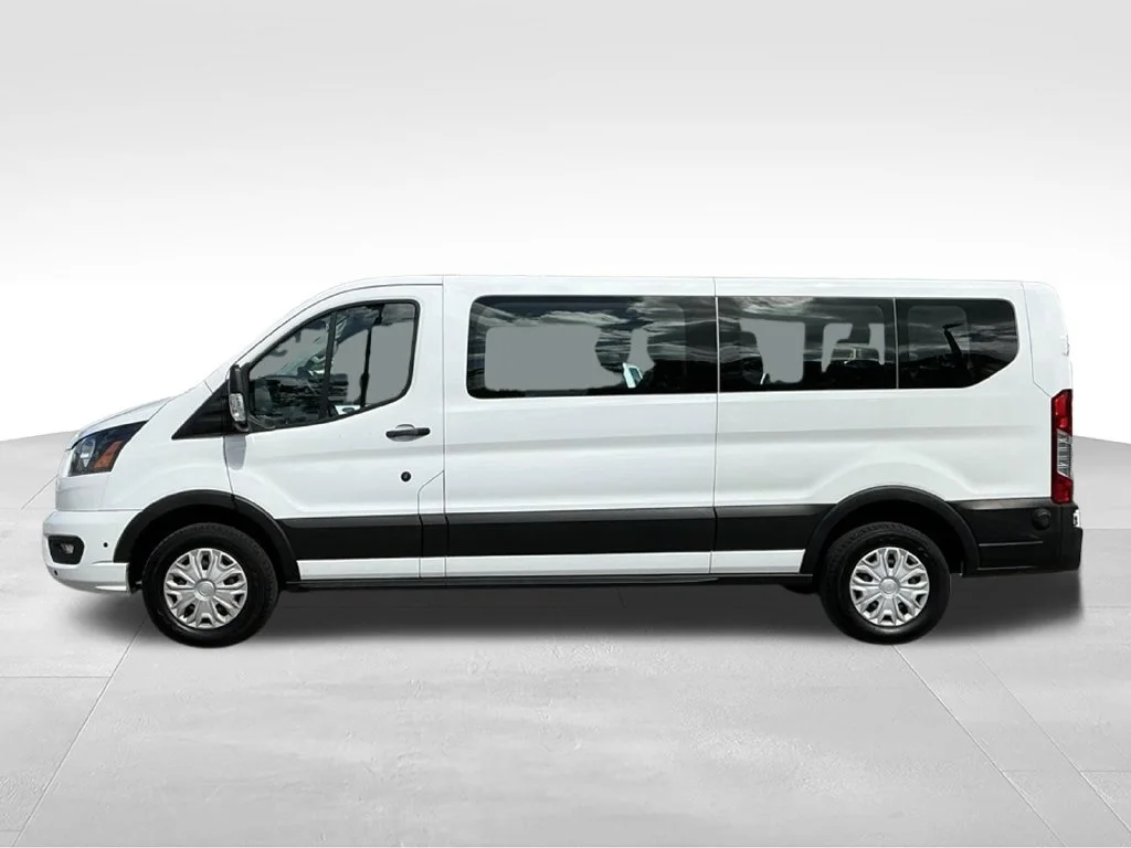 Used 2024 White Ford XLT image 3