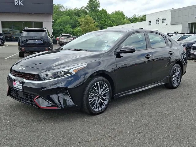 Used 2024 Black Kia GT-Line image 4