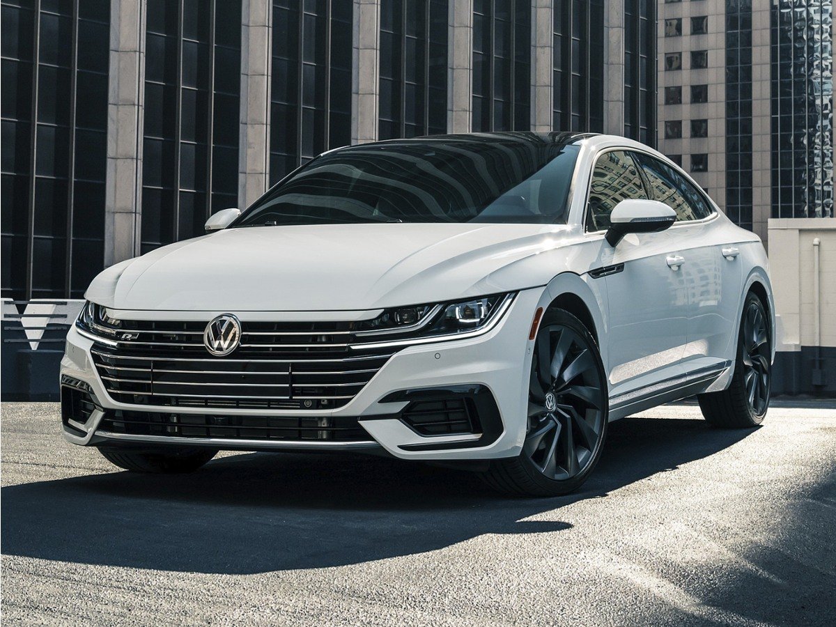 Used 2019  Volkswagen 2.0T SEL R-Line image 1