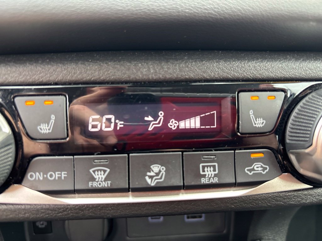 Used 2025 Gray Nissan 1.6 SR image 27
