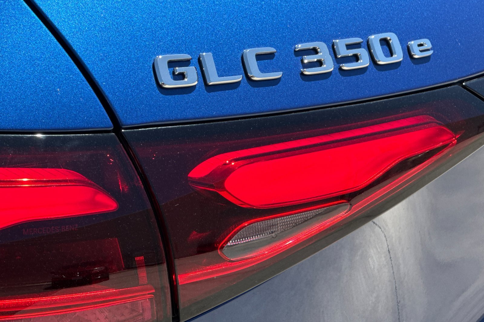 New 2027 Starling Blue Metallic Mercedes-Benz GLC 350e image 15