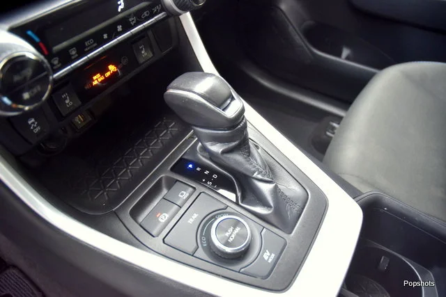 Used 2023 Magnetic Gray Metallic Toyota SE image 10